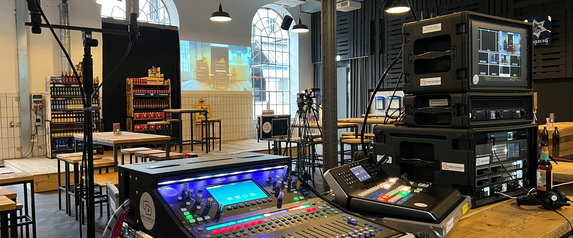 Live-Streaming Dienstleister Hamburg Eventsetup einer Unternehmenspräsentation